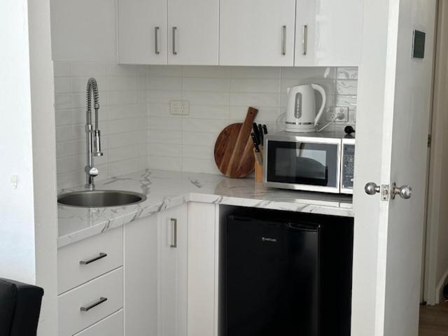 Unit 2 - Spectacular Sea Views In Surfers Paradise Guldkusten Exteriör bild